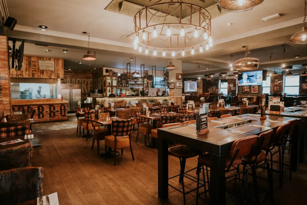 Sports bar screens at Smokey Barrels Birmingham